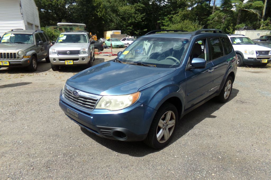 2010 Subaru Forester Image 1