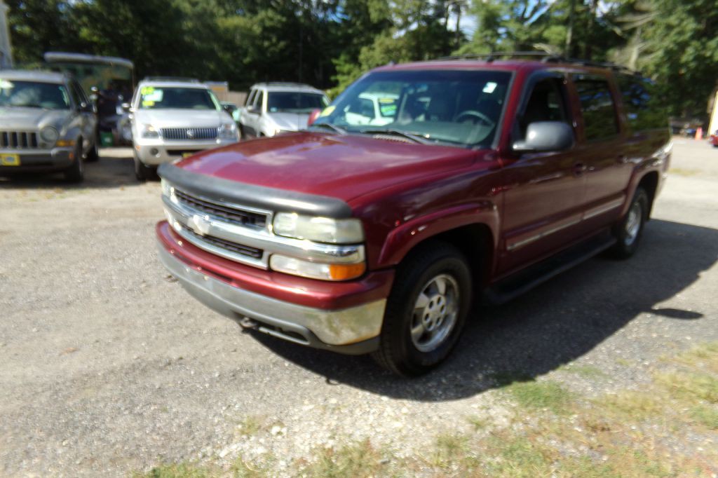 2003 Chevrolet Suburban Image 1