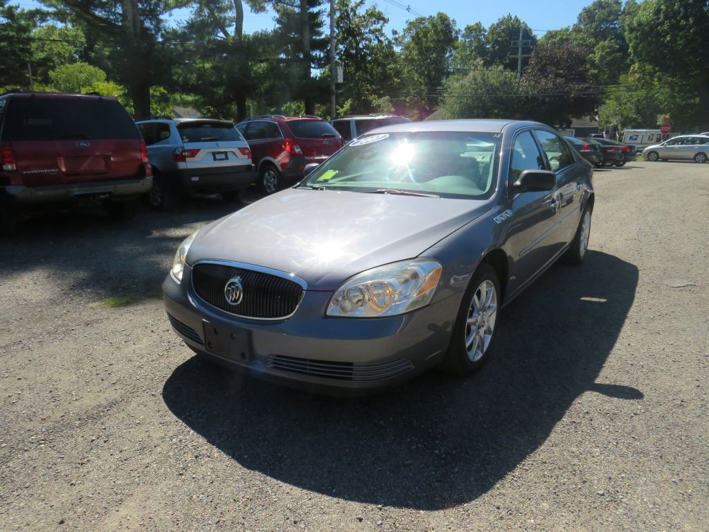 2007 Buick Lucerne Image 1