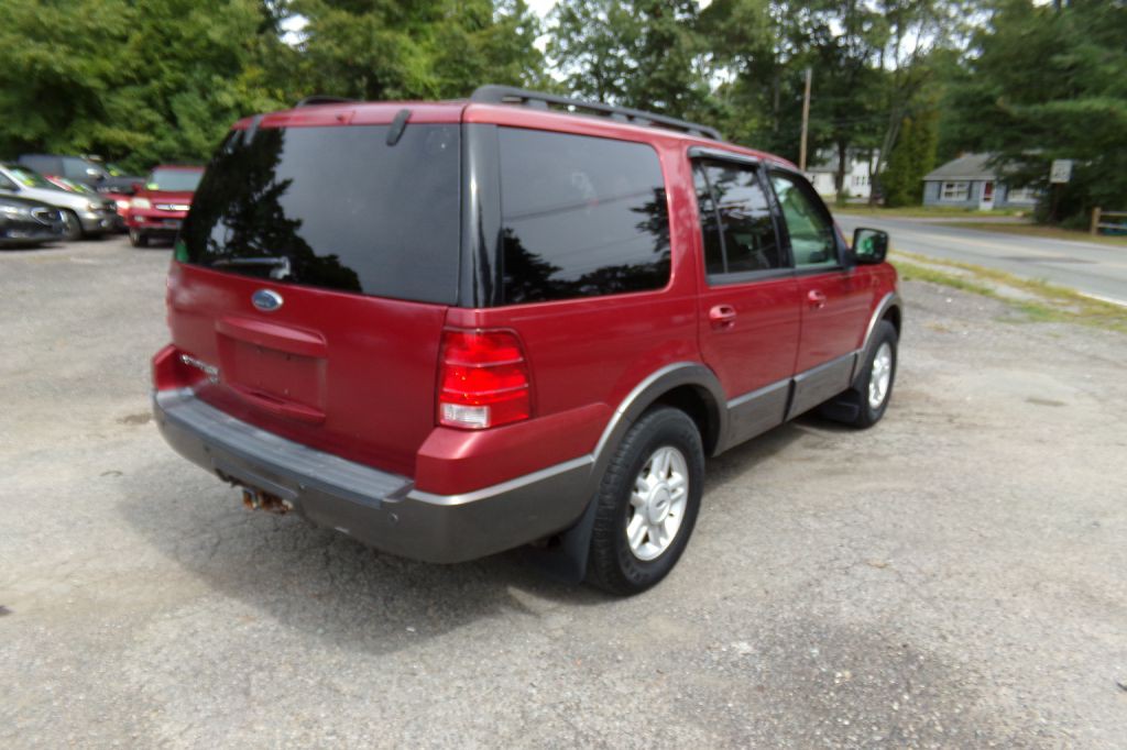 2005 Ford Expedition Image 5