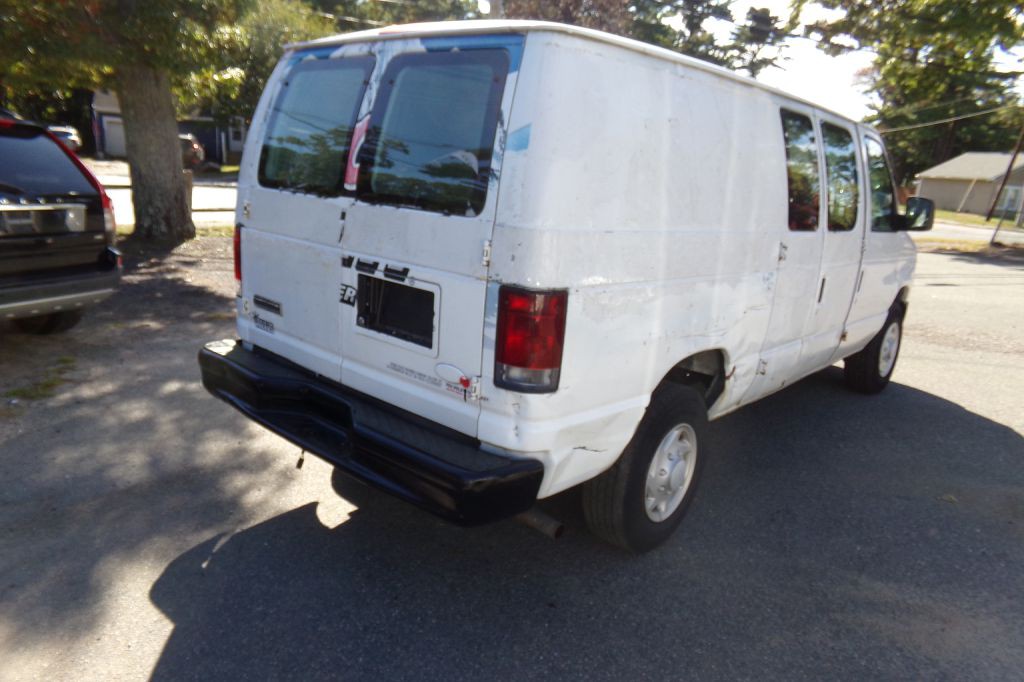 2008 Ford Econoline Image 5