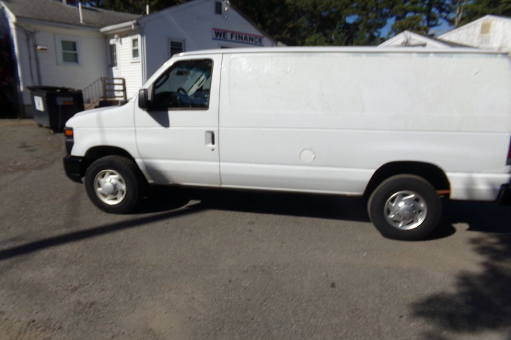2008 Ford Econoline Image 8