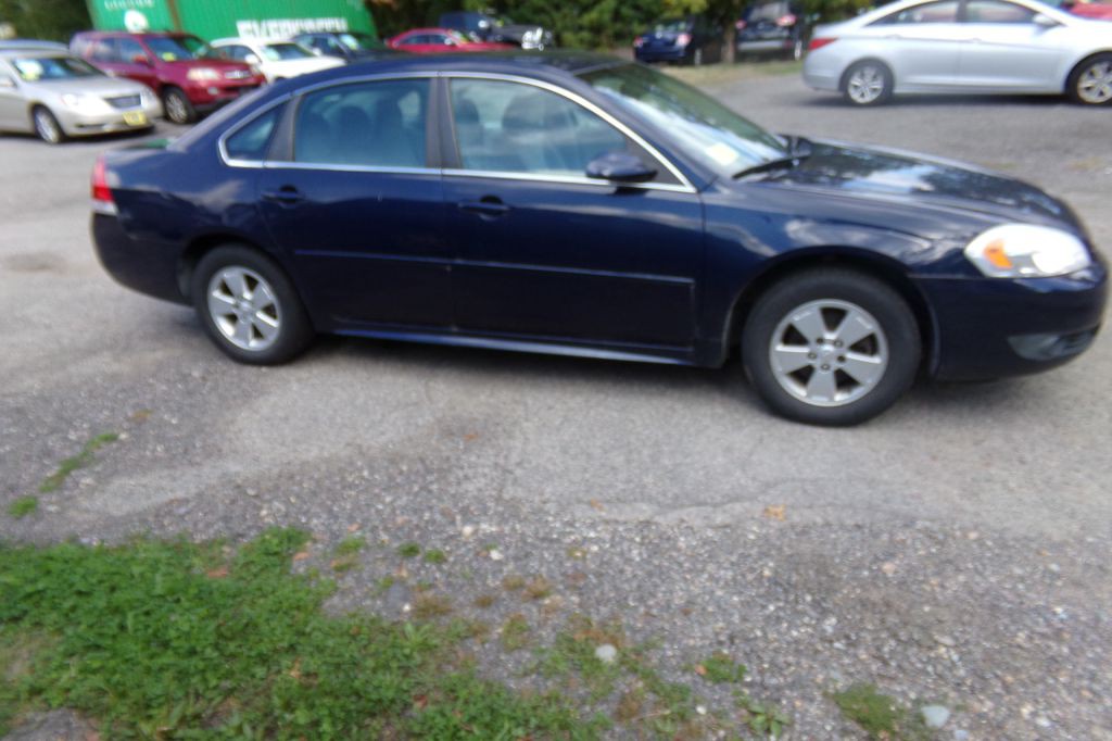 2011 Chevrolet Impala Image 4