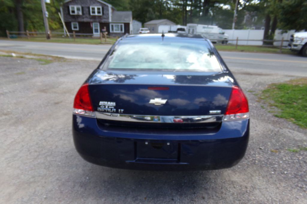 2011 Chevrolet Impala Image 6