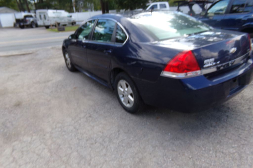 2011 Chevrolet Impala Image 7