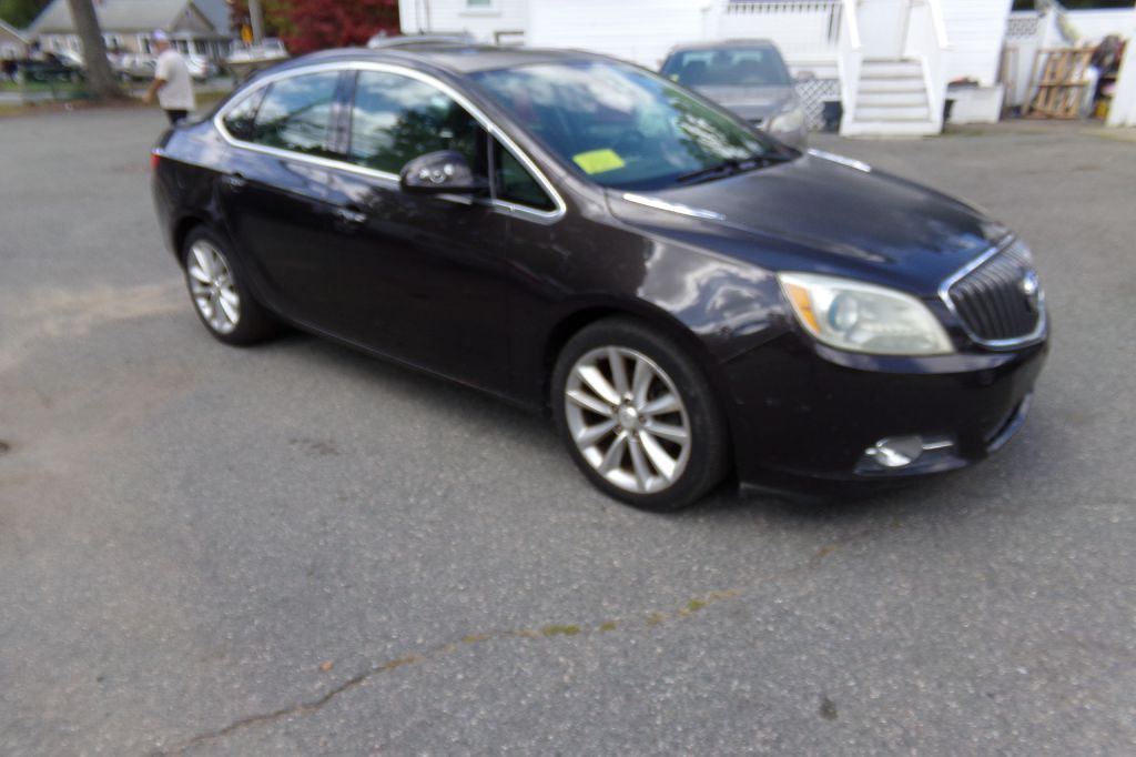 2014 Buick Verano Image 3