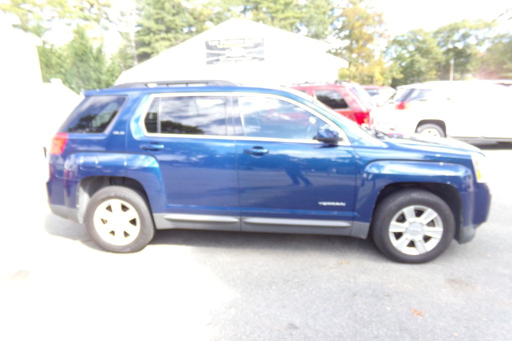 2010 GMC Terrain Image 4