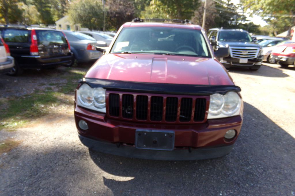 2007 Jeep Grand Cherokee Image 2