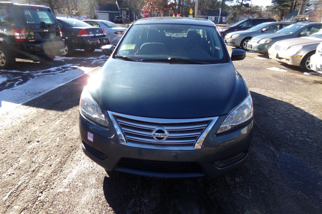 2014 Nissan Sentra Image 2