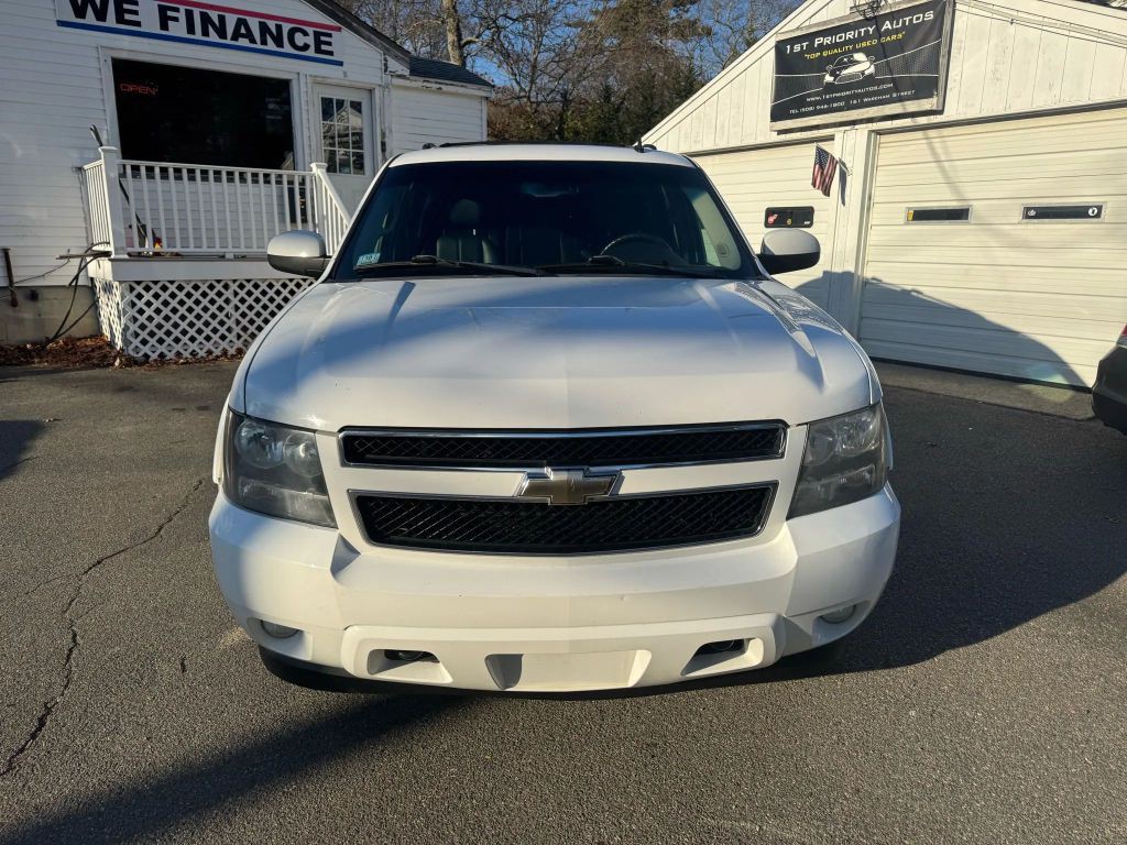 2009 Chevrolet Tahoe Image 3