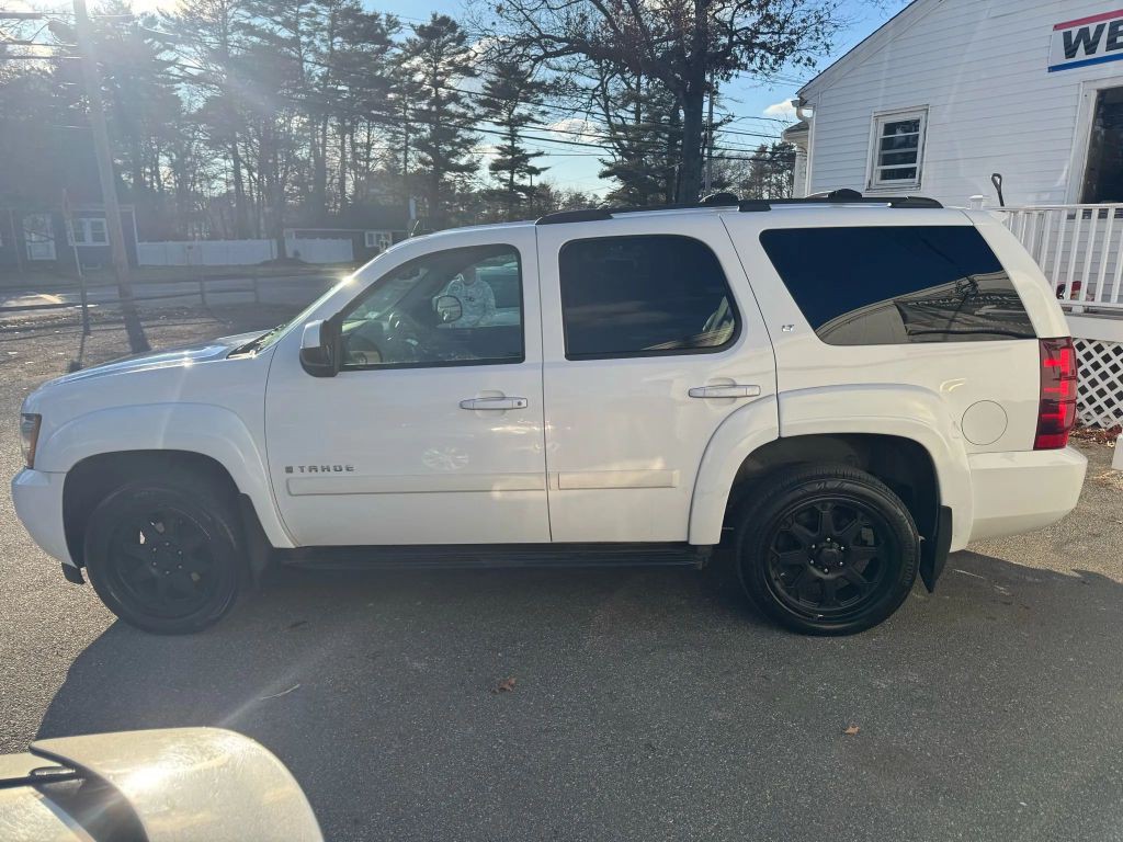 2009 Chevrolet Tahoe Image 5