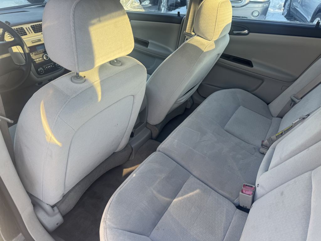 2007 Chevrolet Impala Image 14