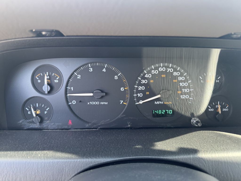 2003 Jeep Grand Cherokee Image 10