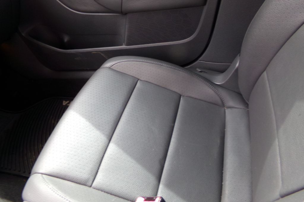 2007 Volkswagen Jetta Image 11