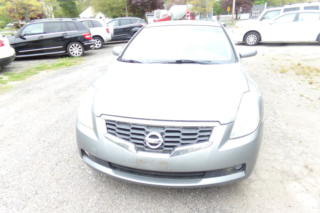 2009 Nissan Altima Image 2