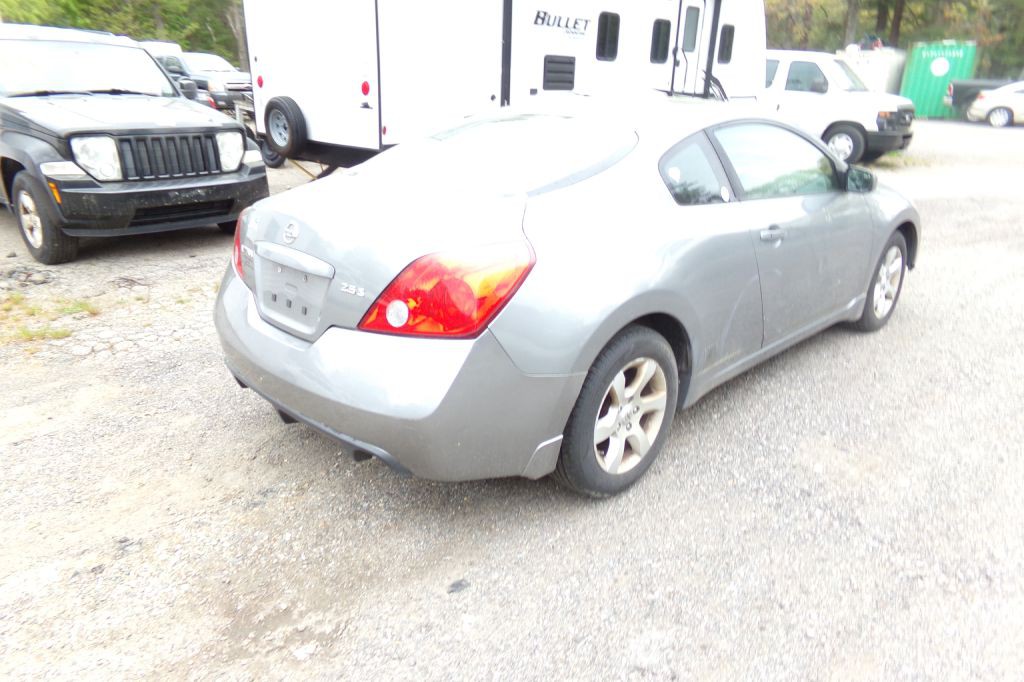2009 Nissan Altima Image 5