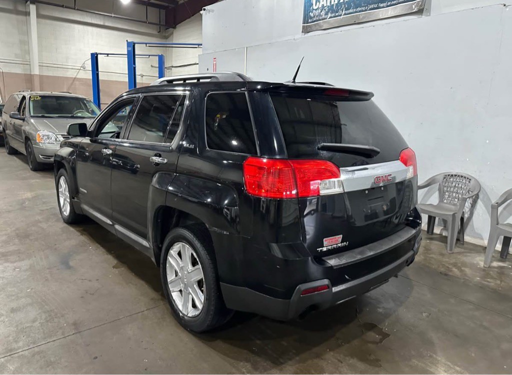 2010 GMC Terrain Image 5
