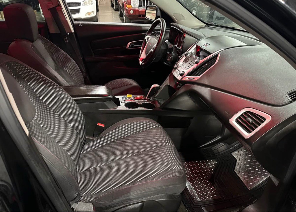2010 GMC Terrain Image 8