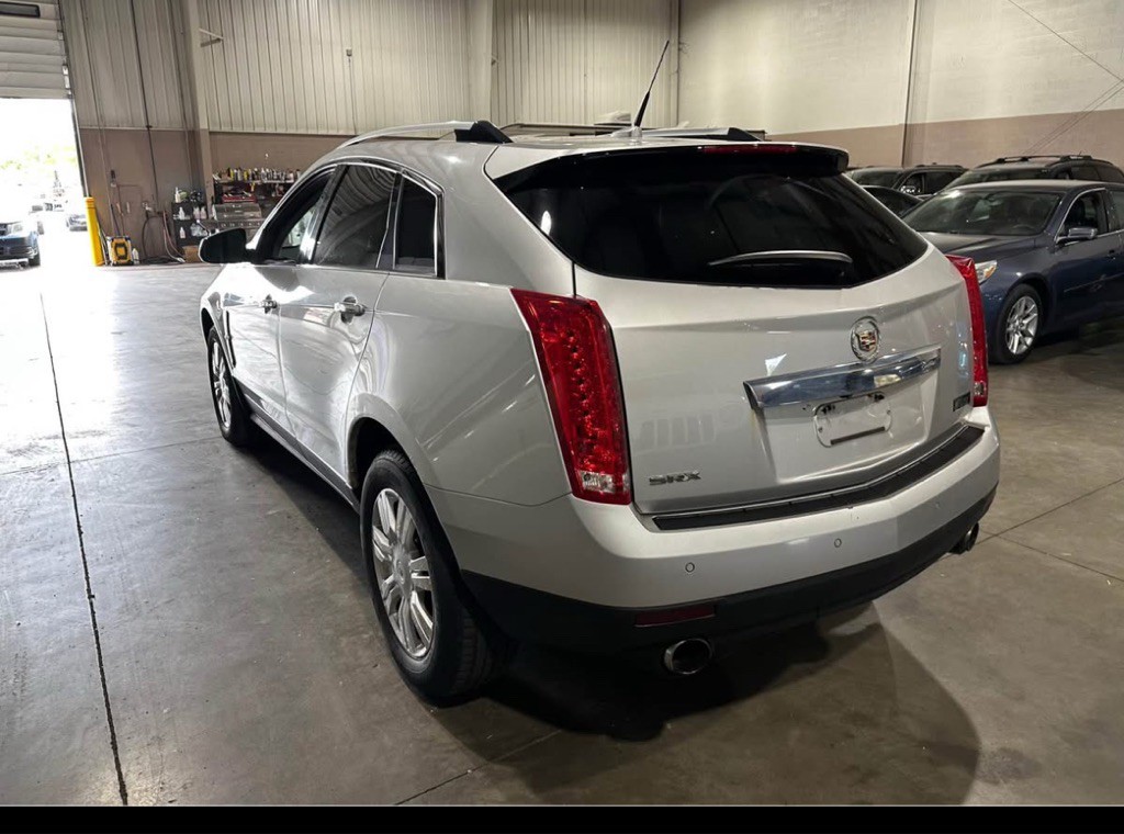 2011 Cadillac SRX Image 4