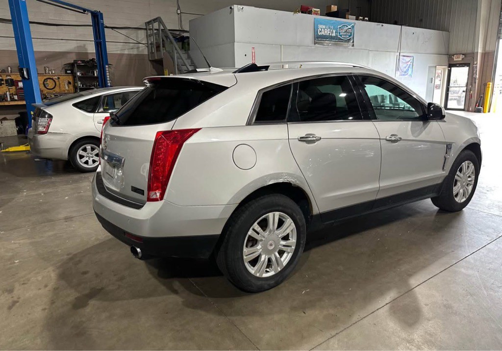 2011 Cadillac SRX Image 6