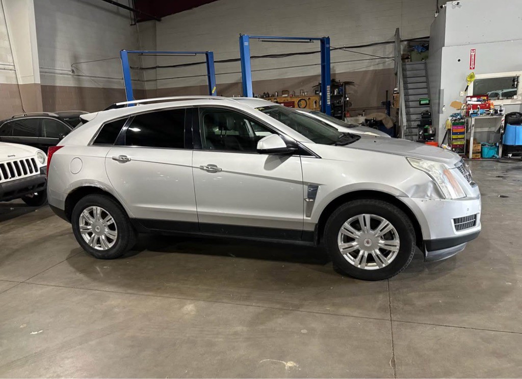 2011 Cadillac SRX Image 7