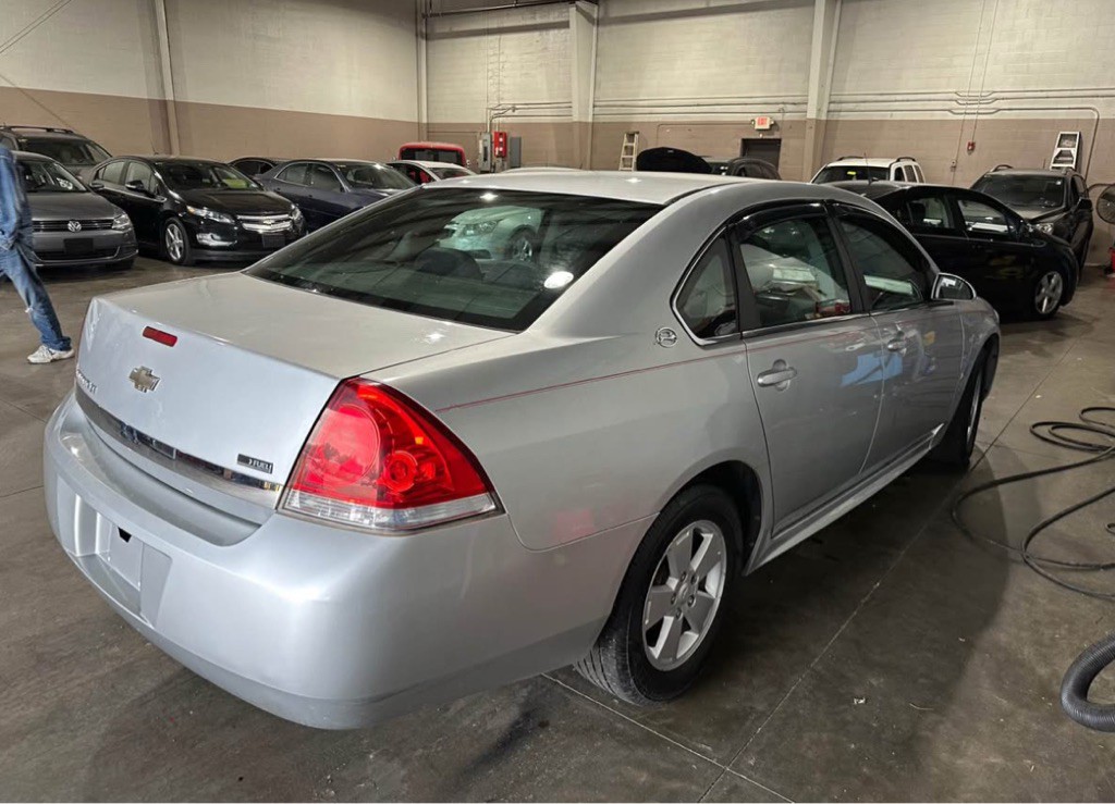 2009 Chevrolet Impala Image 5