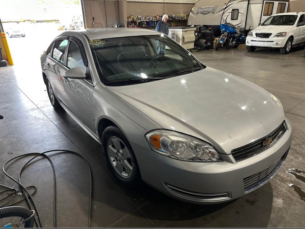 2009 Chevrolet Impala Image 7