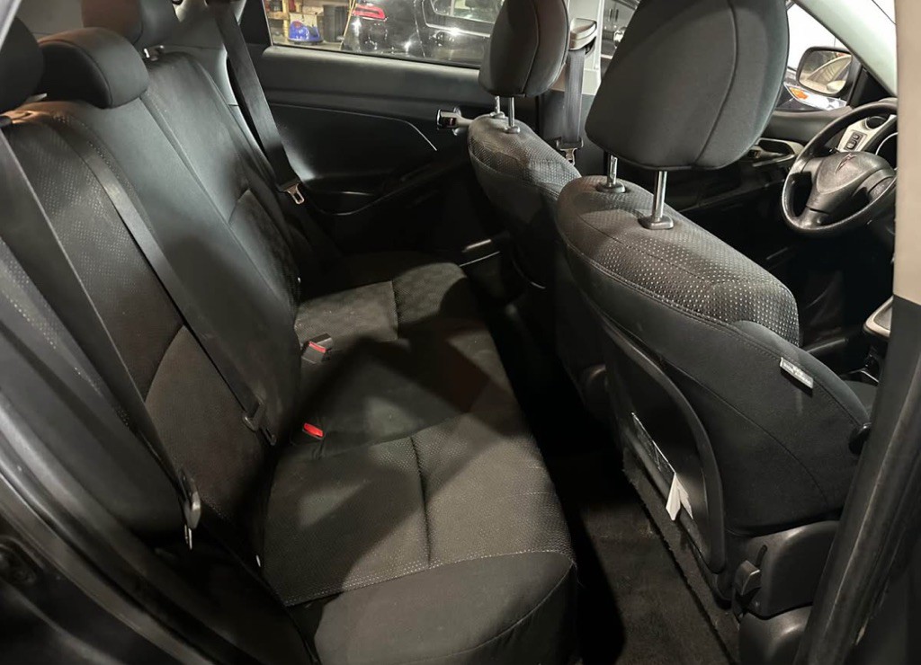 2009 Pontiac Vibe Image 10