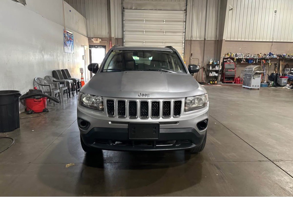 2016 Jeep Compass Image 3