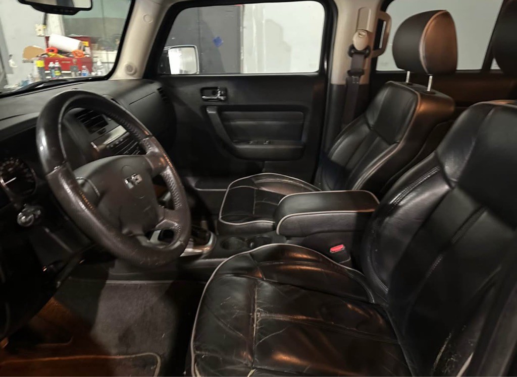 2006 HUMMER H3 Image 10