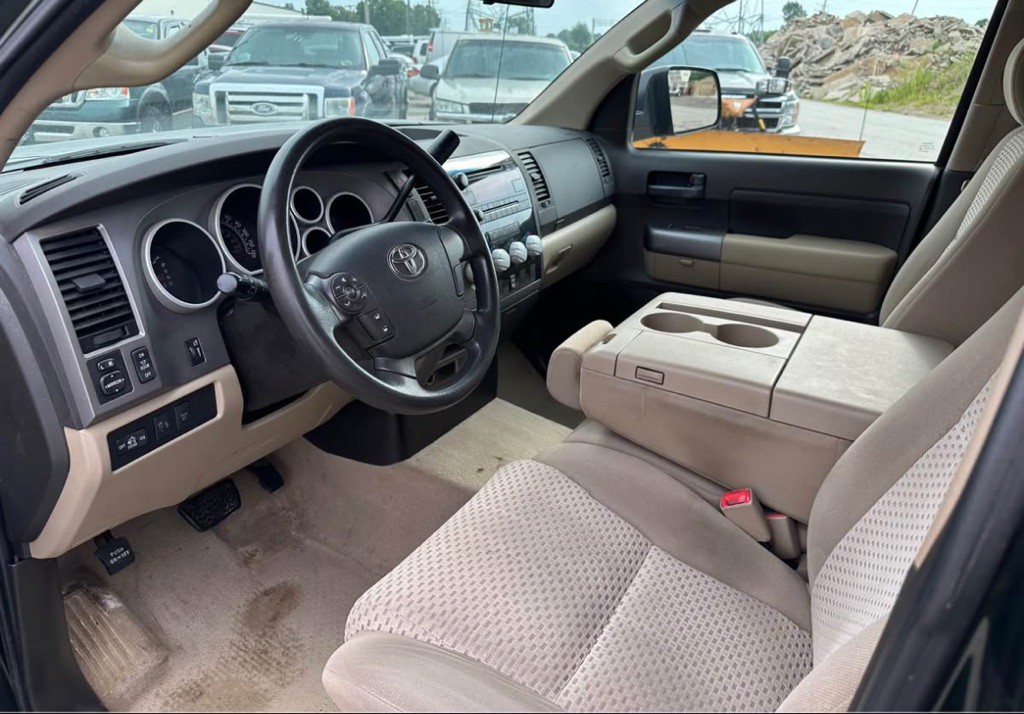 2010 Toyota Tundra Image 13