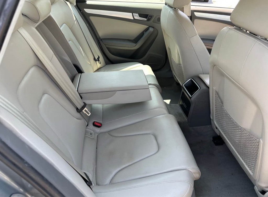 2011 Audi A4 Image 10