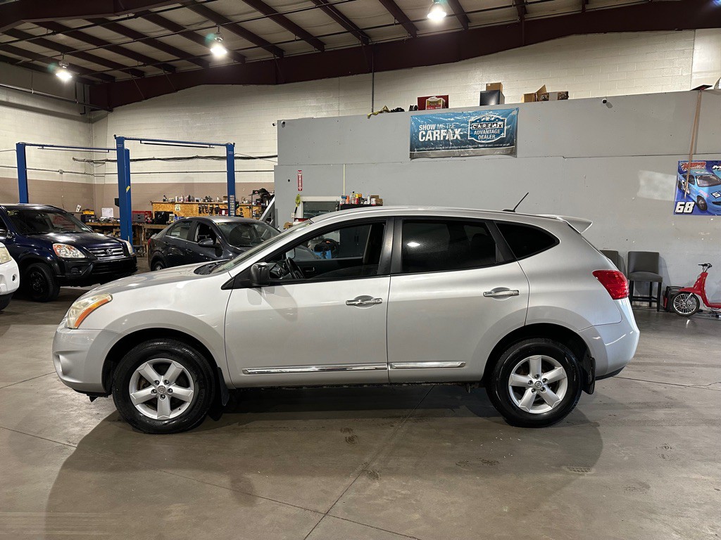 2012 Nissan Rogue Image 2