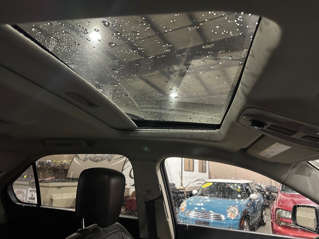 2010 Chevrolet Equinox Image 24