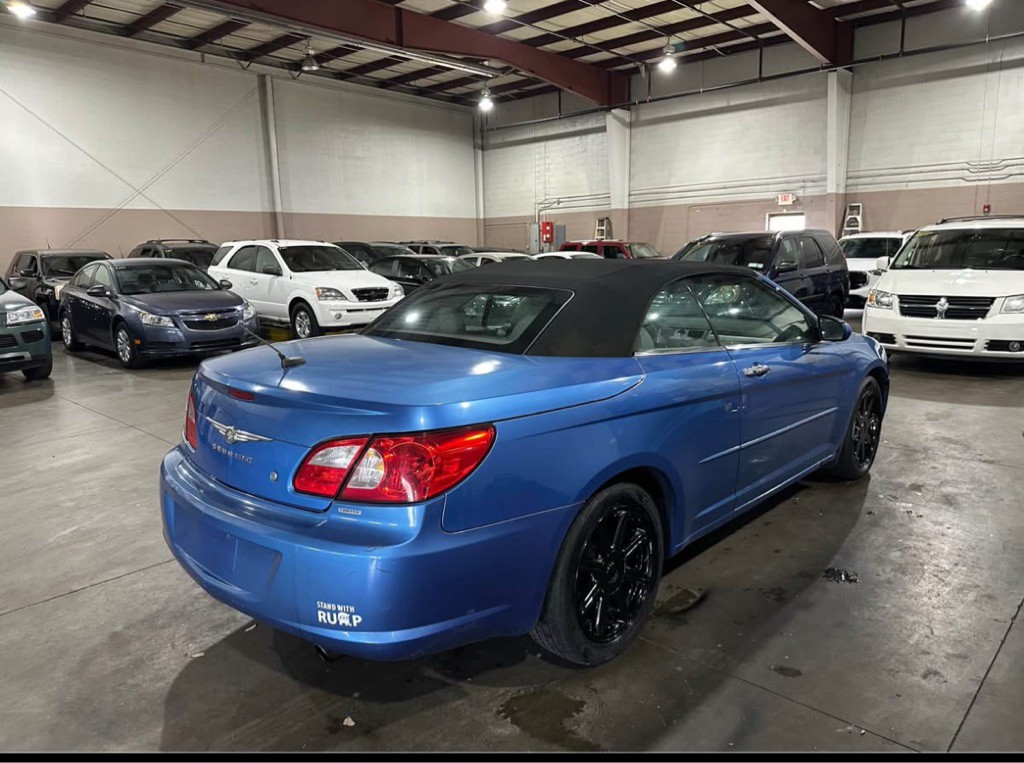 2008 Chrysler Sebring Image 7