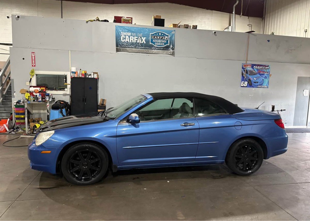 2008 Chrysler Sebring Image 9