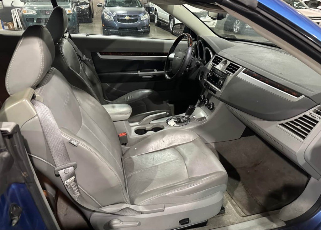 2008 Chrysler Sebring Image 11