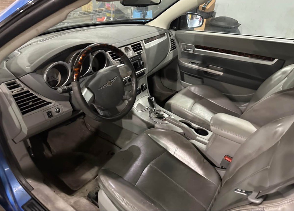 2008 Chrysler Sebring Image 12