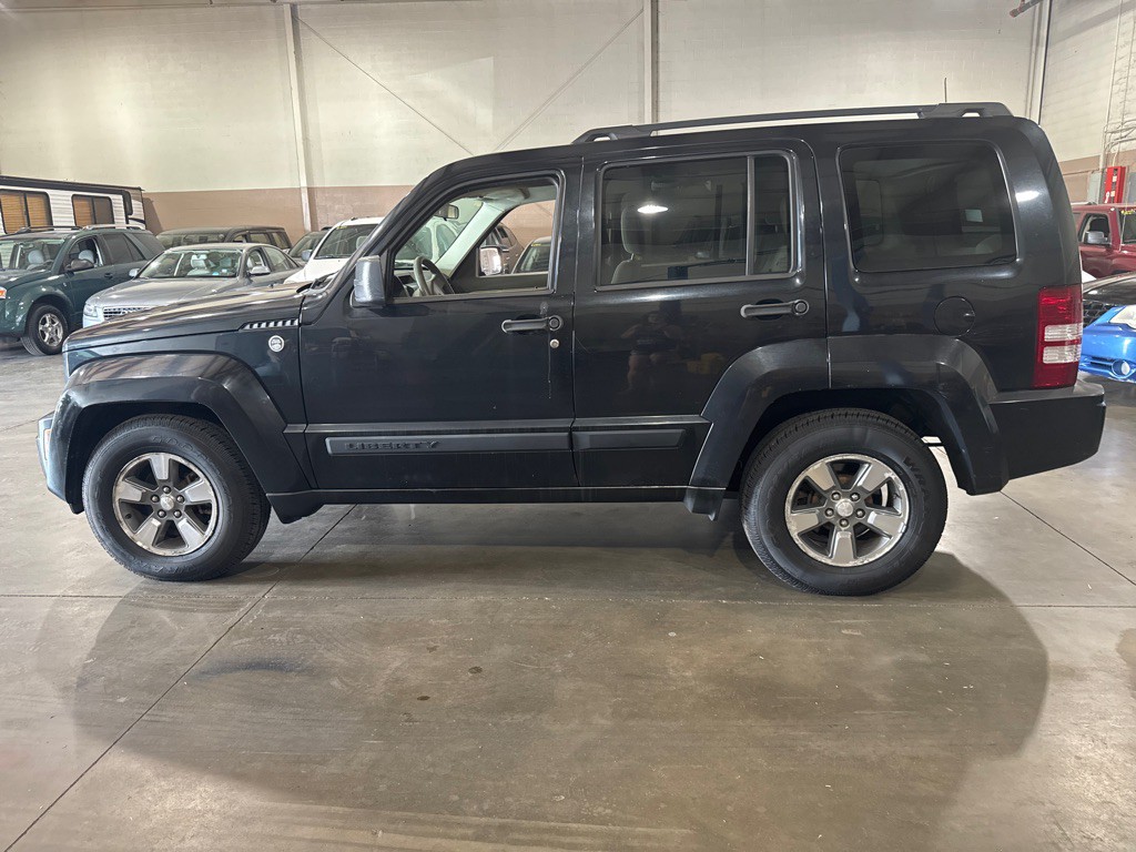 2008 Jeep Liberty Image 6