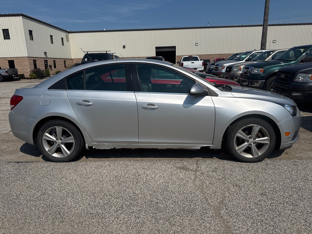 2014 Chevrolet Cruze Image 3