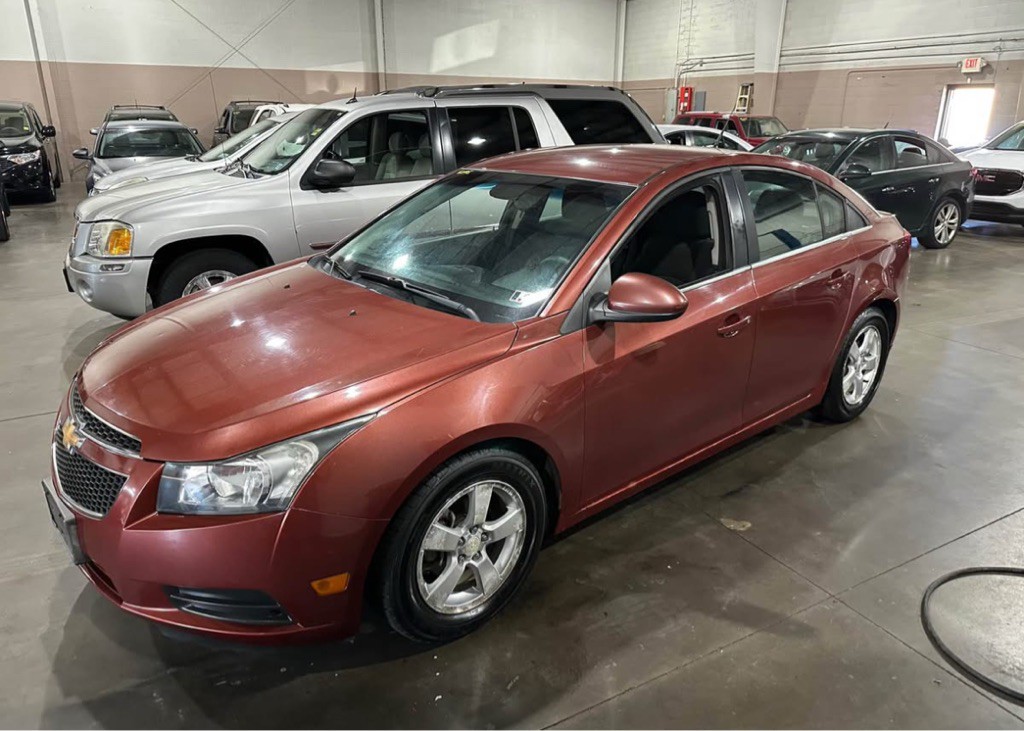 2013 Chevrolet Cruze Image 4
