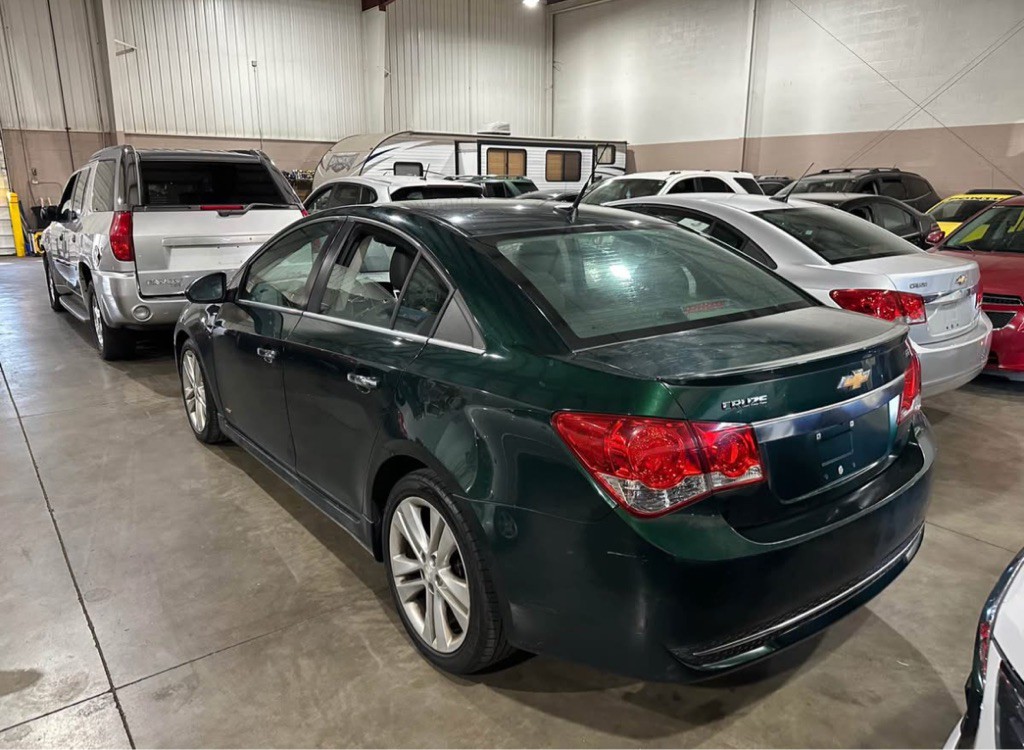 2014 Chevrolet Cruze Image 4