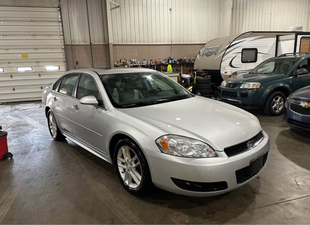2012 Chevrolet Impala Image 3