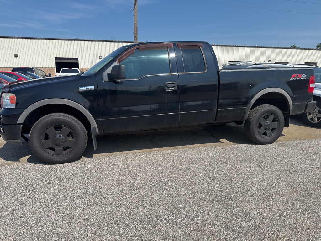 2004 Ford F-150 Image 2