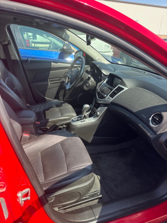 2014 Chevrolet Cruze Image 4