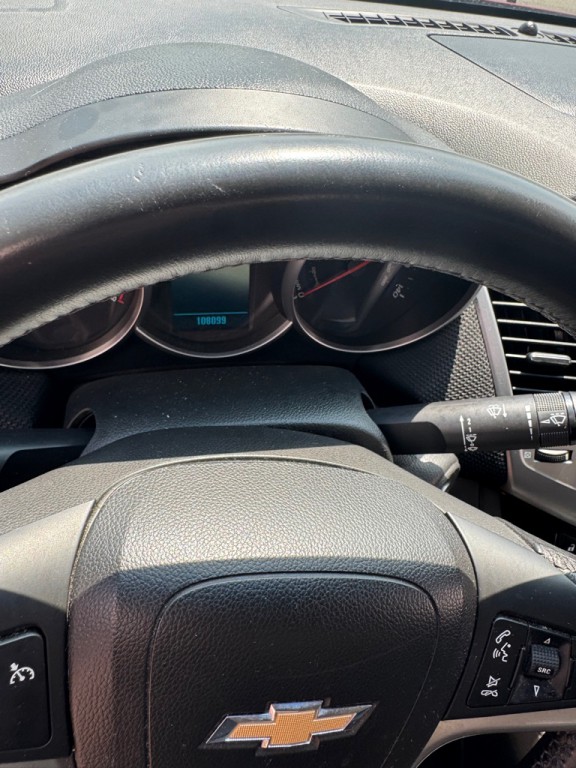 2011 Chevrolet Cruze Image 7