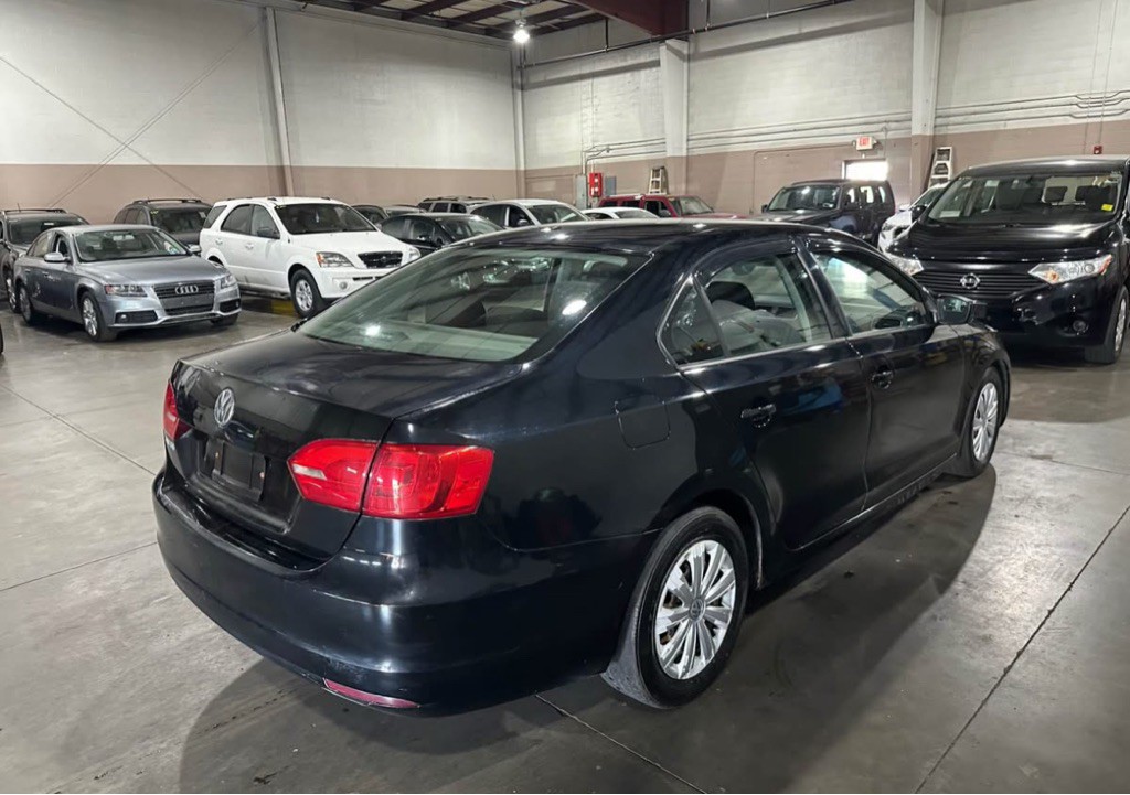 2012 Volkswagen Jetta Image 7