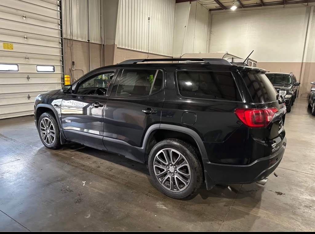 2018 GMC Acadia Image 5