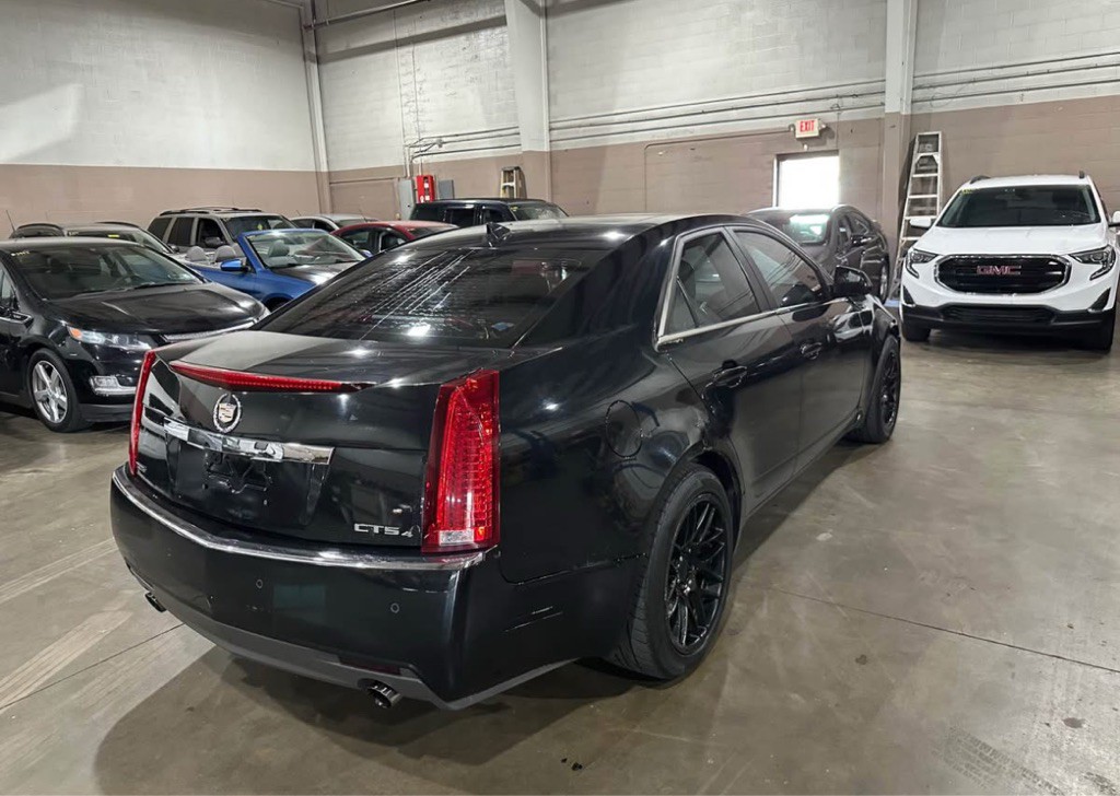 2009 Cadillac CTS Image 8