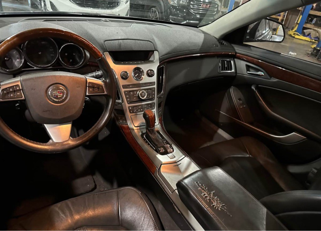 2009 Cadillac CTS Image 11